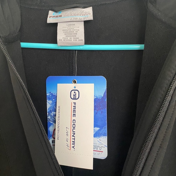 Free Country SoftShell Jacket - Picture 2 of 7